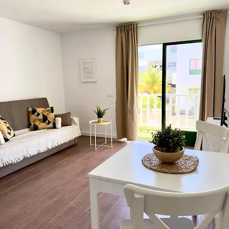 Apartment Kame House *